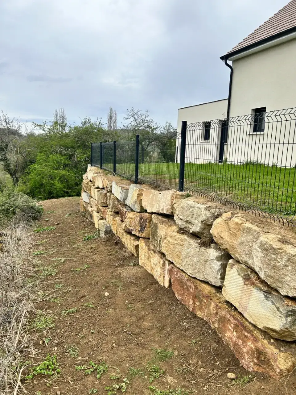 Pose de clôture pour votre propriété - Durand Prestagri à Bissy-sur-Fley (5)